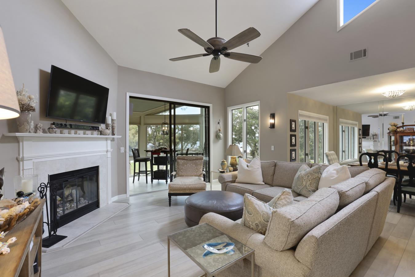 Hilton Head Island, Beaufort, 29926, United States, 3 Bedrooms Bedrooms, ,2 BathroomsBathrooms,Residential,For Sale,1889456