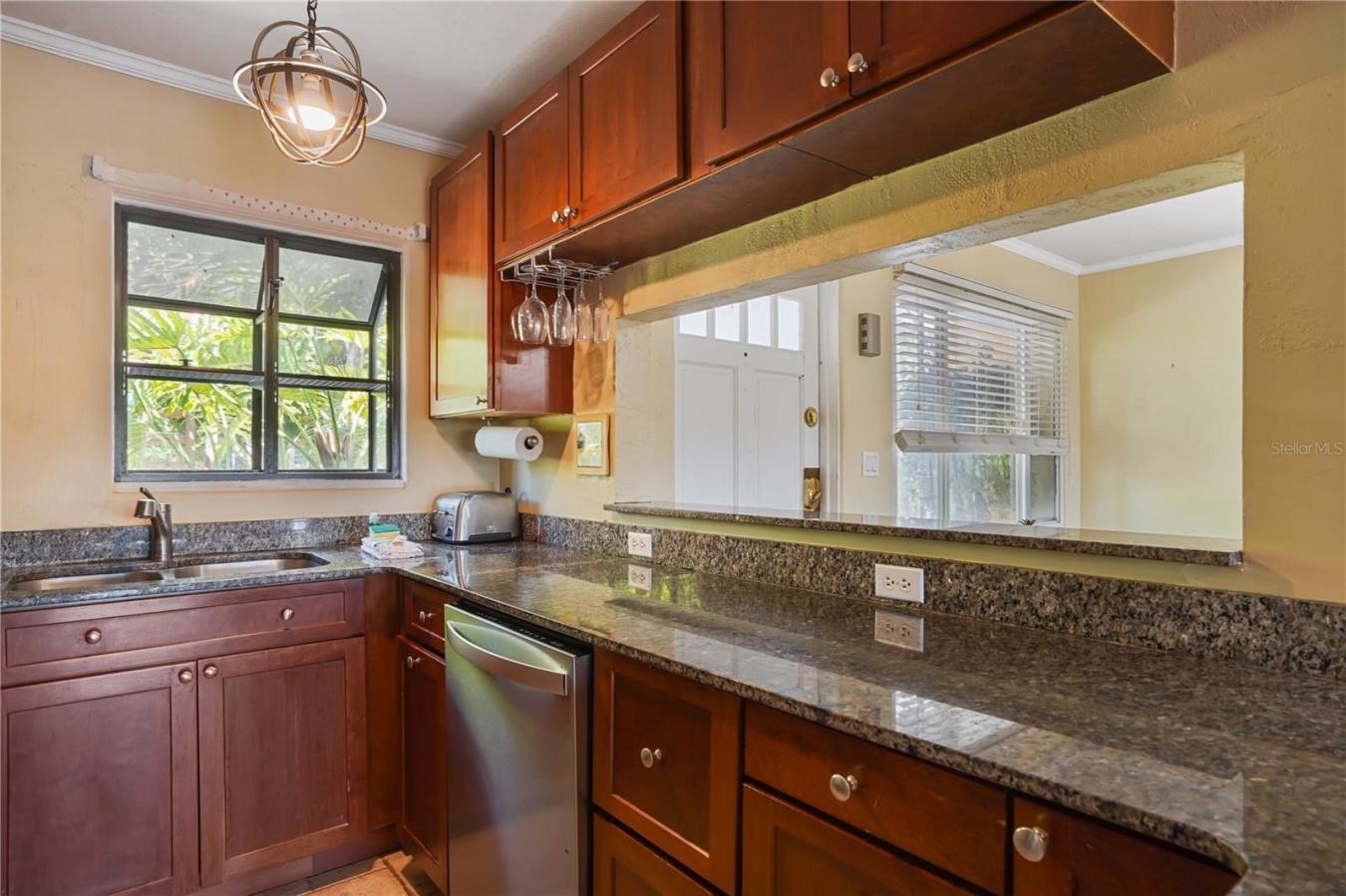 ST PETERSBURG, Florida, 33702, United States, 3 Bedrooms Bedrooms, ,2 BathroomsBathrooms,Residential,For Sale,1889455