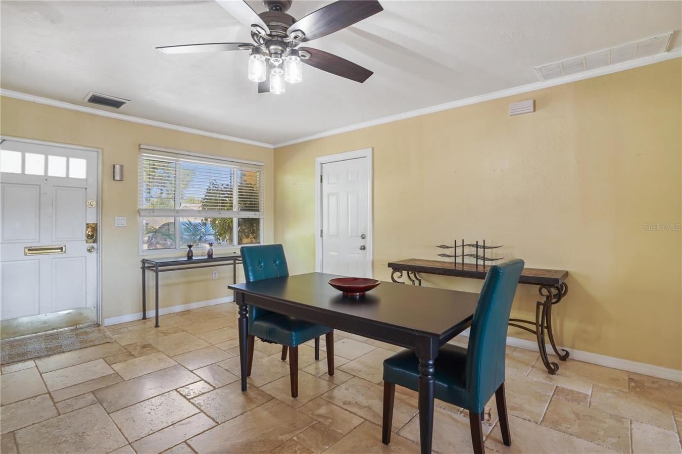 ST PETERSBURG, Florida, 33702, United States, 3 Bedrooms Bedrooms, ,2 BathroomsBathrooms,Residential,For Sale,1889455