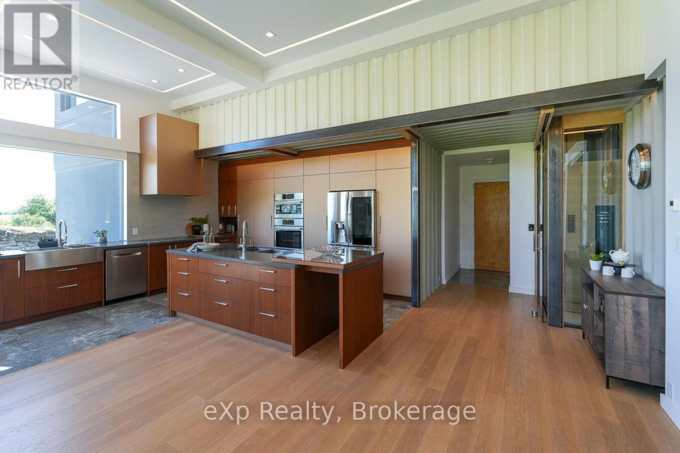 Blue Mountains, Grey, N0H 1J0, Canada, 5 Bedrooms Bedrooms, ,3 BathroomsBathrooms,Residential,For Sale,1892368