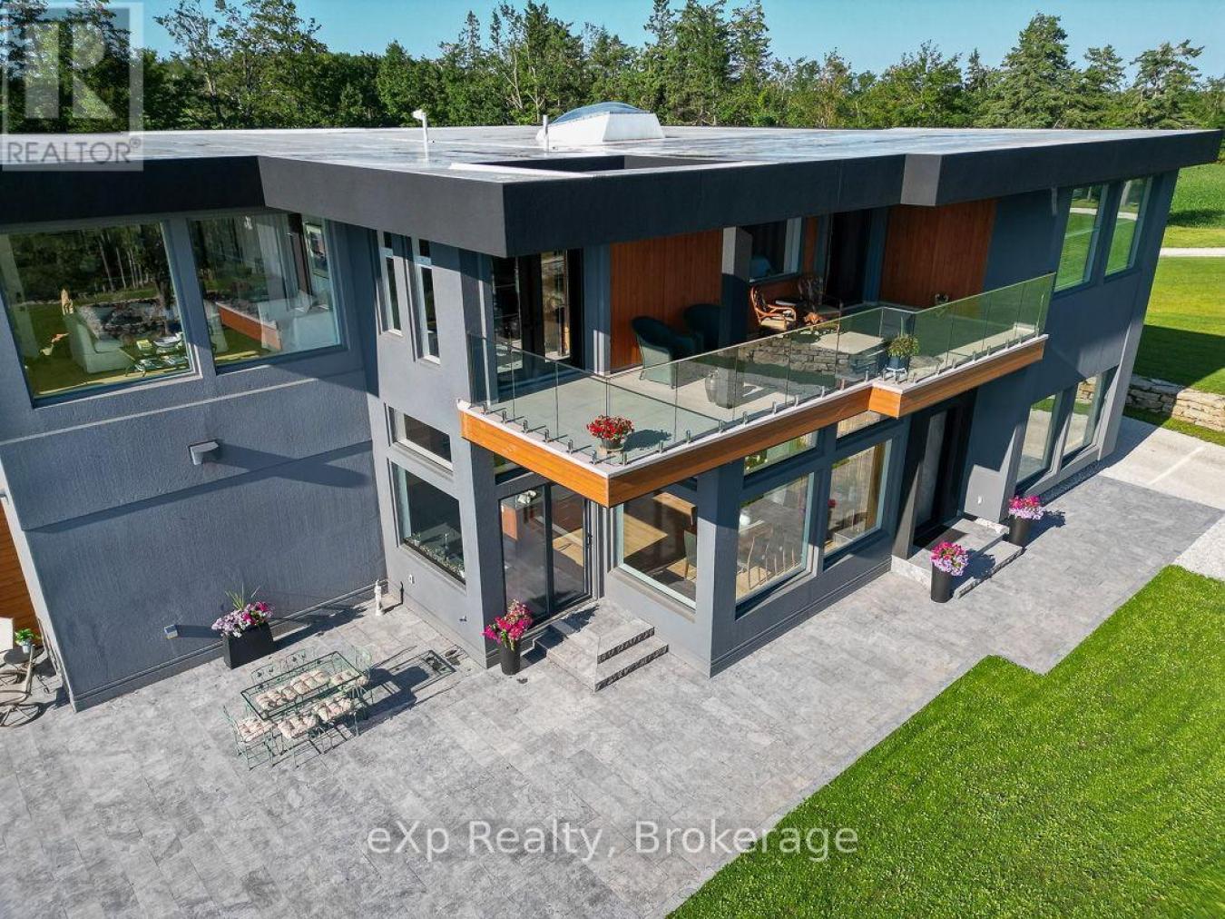 Blue Mountains, Grey, N0H 1J0, Canada, 5 Bedrooms Bedrooms, ,3 BathroomsBathrooms,Residential,For Sale,1892368