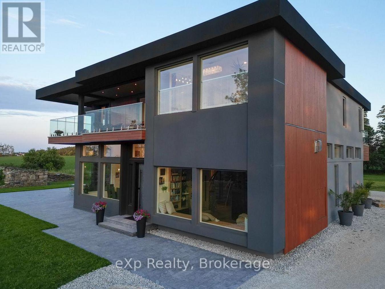 Blue Mountains, Grey, N0H 1J0, Canada, 5 Bedrooms Bedrooms, ,3 BathroomsBathrooms,Residential,For Sale,1892368
