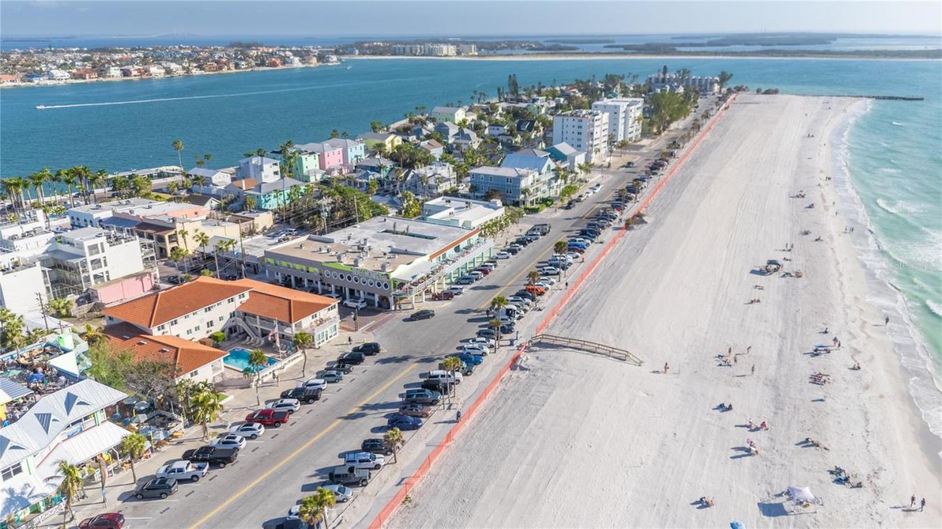 709 GULF WAY #28, ST PETE BEACH, FL, 33706, United States, 1 Bedroom Bedrooms, ,1 BathroomBathrooms,Residential,For Sale,709 GULF WAY #28,TB8374747