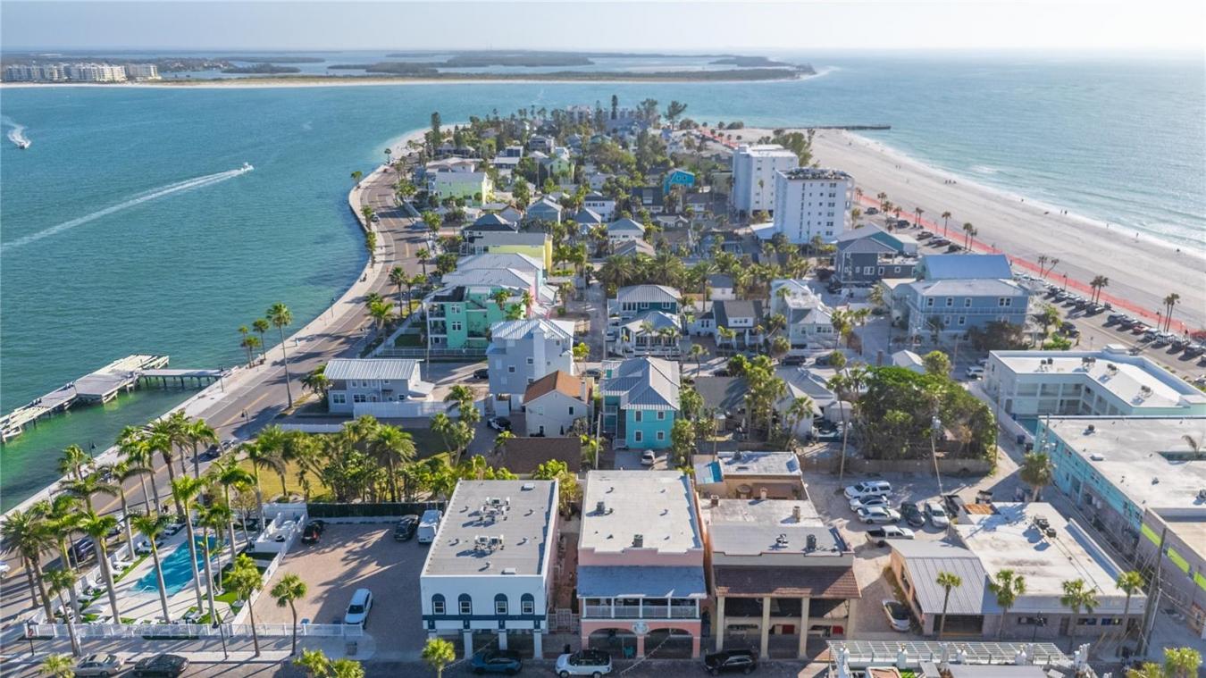 709 GULF WAY #28, ST PETE BEACH, FL, 33706, United States, 1 Bedroom Bedrooms, ,1 BathroomBathrooms,Residential,For Sale,709 GULF WAY #28,TB8374747