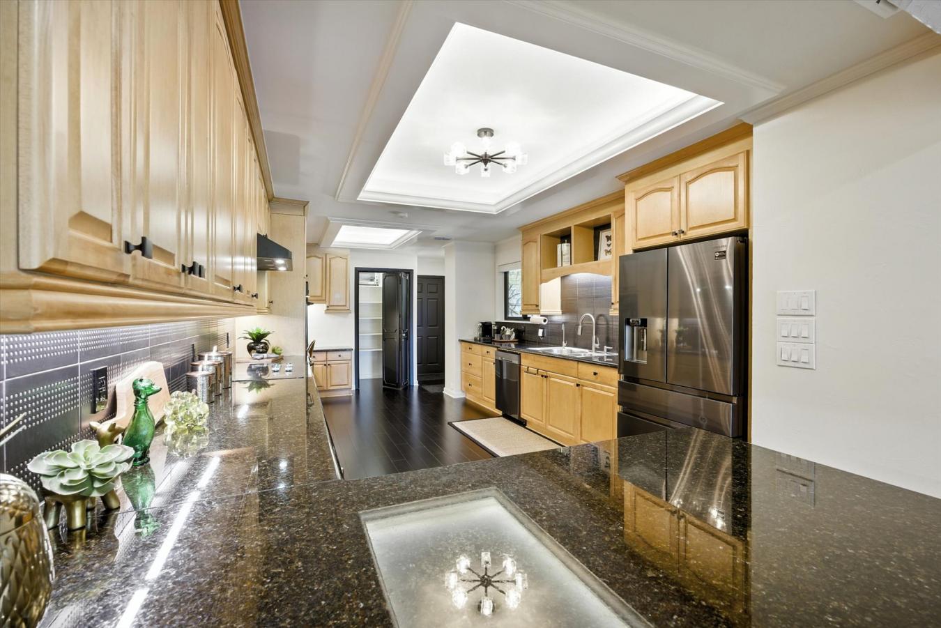 Lakeway, Travis, 78734, United States, 3 Bedrooms Bedrooms, ,3 BathroomsBathrooms,Residential,For Sale,1886703