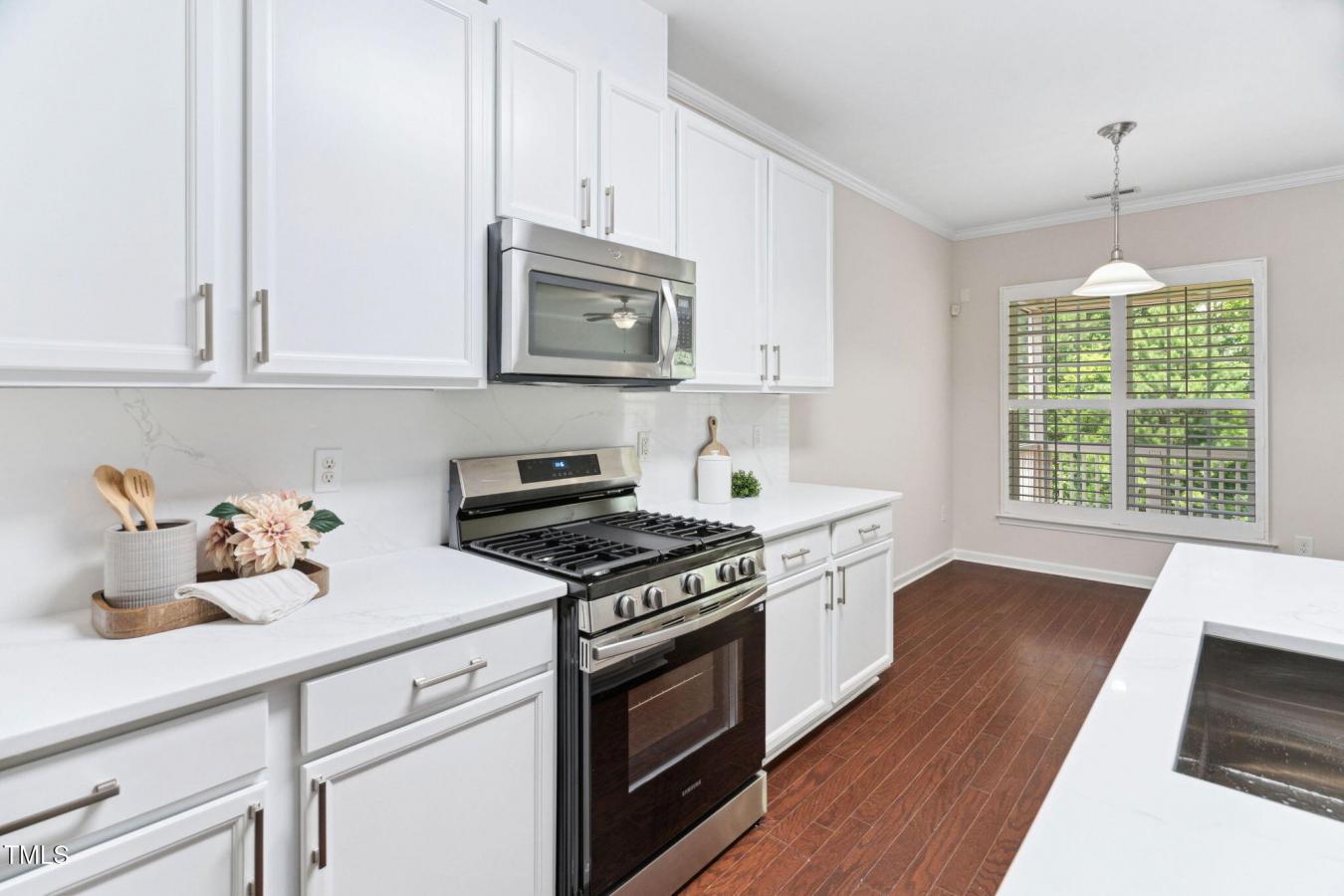 Cary, North Carolina, 27519, United States, 5 Bedrooms Bedrooms, ,4 BathroomsBathrooms,Residential,For Sale,1892360