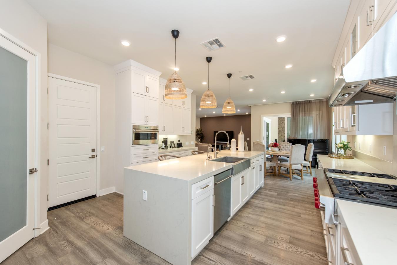 Irvine, Orange, 92618, United States, 4 Bedrooms Bedrooms, ,4 BathroomsBathrooms,Residential,For Sale,1892359