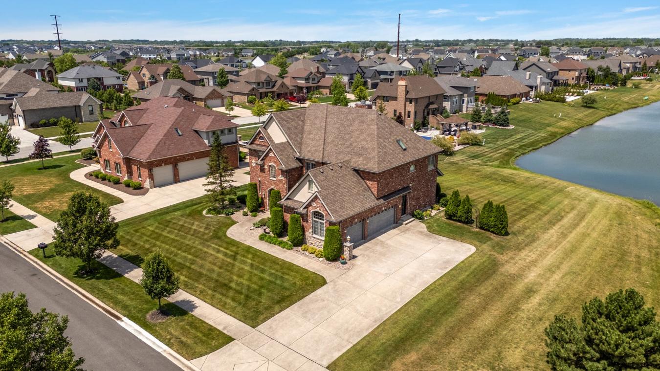 St. John, Lake, 46373, United States, 5 Bedrooms Bedrooms, ,4 BathroomsBathrooms,Residential,For Sale,1892354
