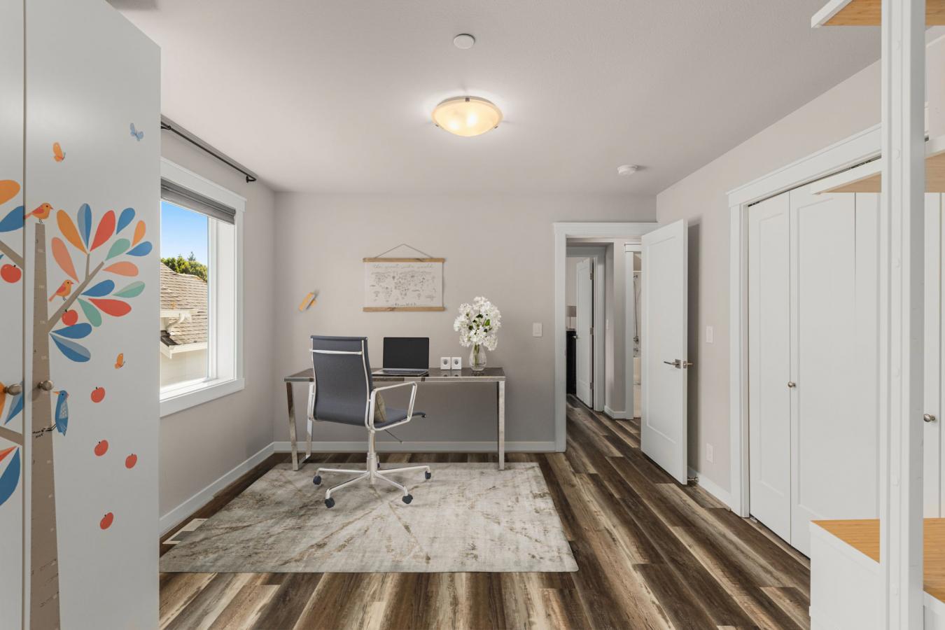 Redmond, King, 98052, United States, 5 Bedrooms Bedrooms, ,3 BathroomsBathrooms,Residential,For Sale,1892353