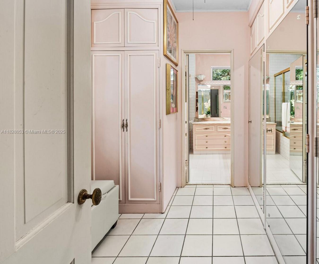 Miami, Florida, 33133, United States, 4 Bedrooms Bedrooms, ,5 BathroomsBathrooms,Residential,For Sale,1888359