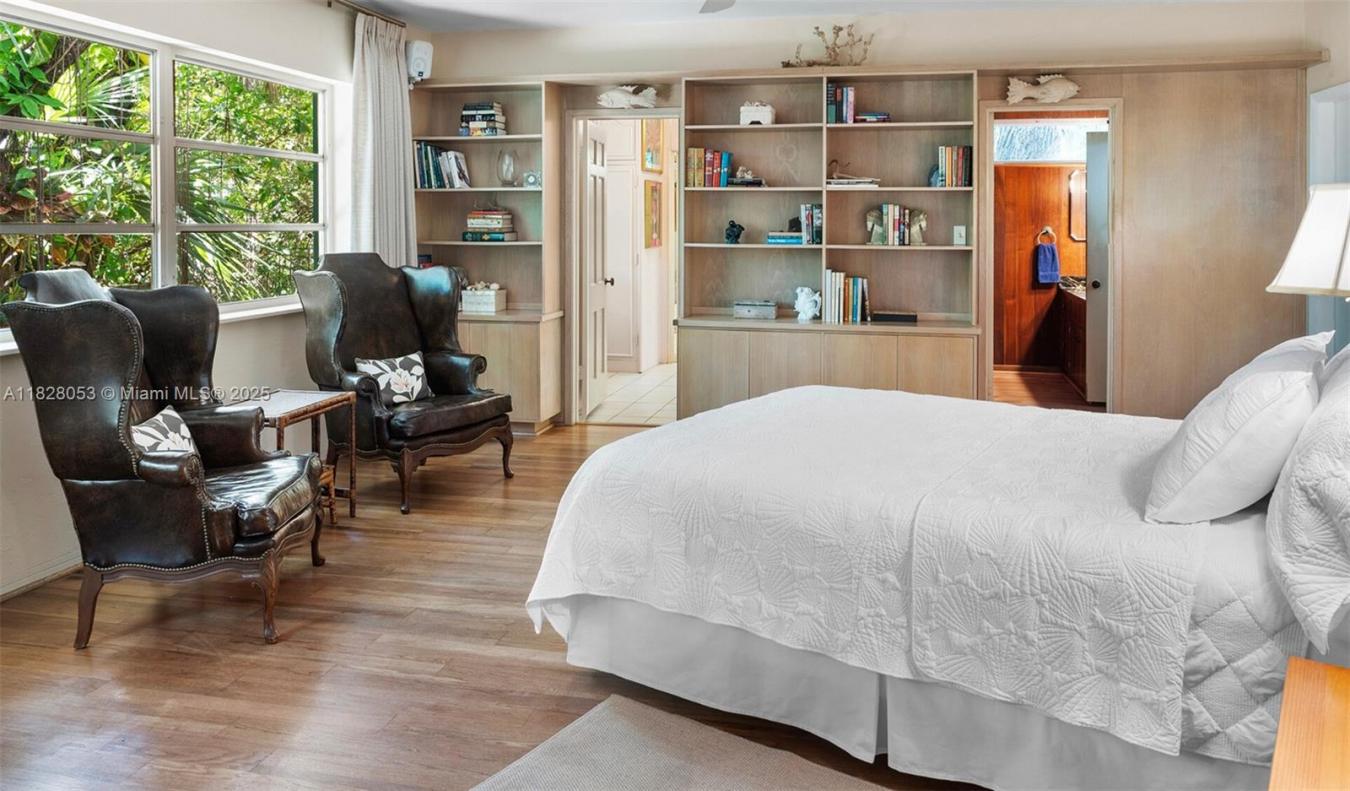 Miami, Florida, 33133, United States, 4 Bedrooms Bedrooms, ,5 BathroomsBathrooms,Residential,For Sale,1888359