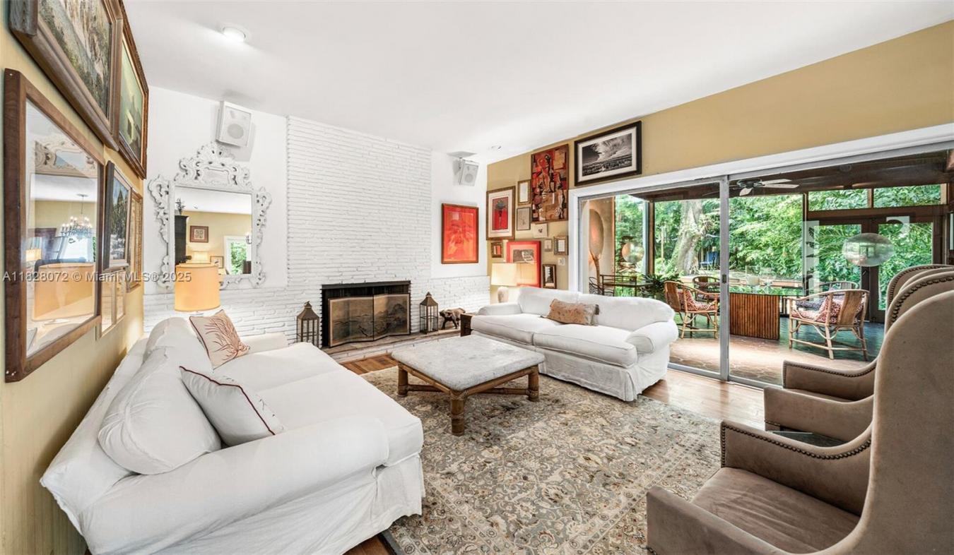 Miami, Florida, 33133, United States, ,Residential,For Sale,1888358