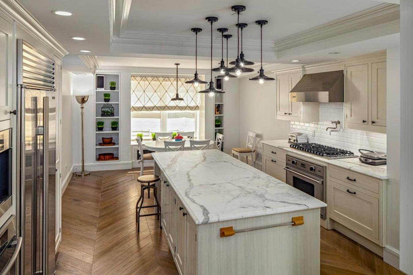 New York, New York, 10028, United States, 3 Bedrooms Bedrooms, ,3 BathroomsBathrooms,Residential,For Sale,1888356