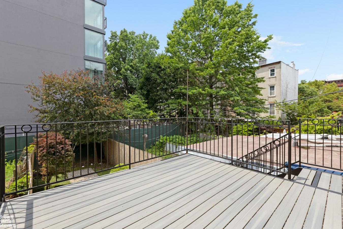 Bedford-Stuyvesant, New York, 11216, United States, 5 Bedrooms Bedrooms, ,5 BathroomsBathrooms,Residential,For Sale,1944221