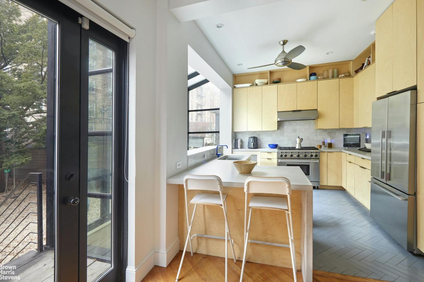 Ditmas Park, New York, 11210, United States, 7 Bedrooms Bedrooms, ,3 BathroomsBathrooms,Residential,For Sale,1952730