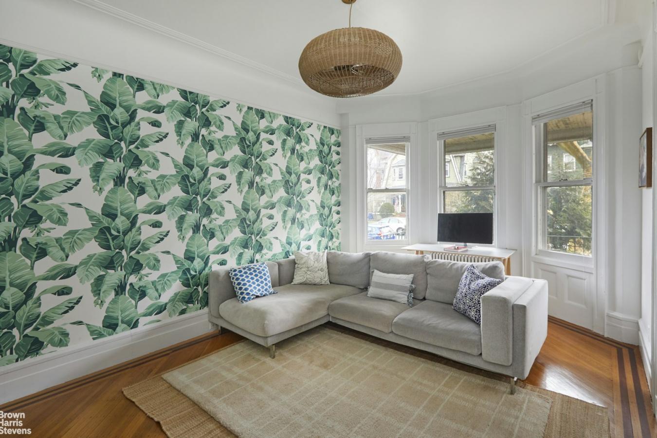 Ditmas Park, New York, 11210, United States, 7 Bedrooms Bedrooms, ,3 BathroomsBathrooms,Residential,For Sale,1952730