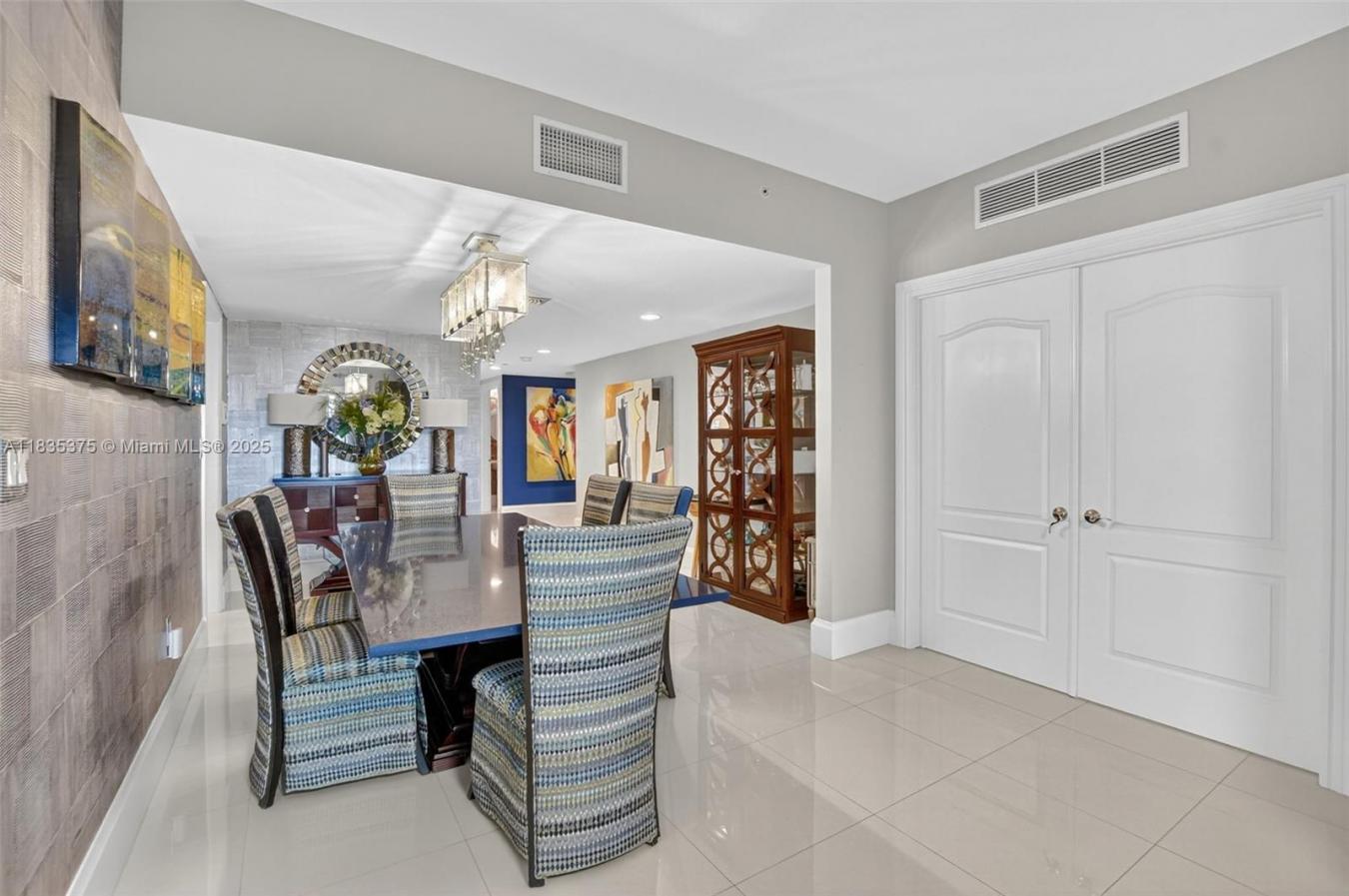 Boca Raton, Florida, 33432, United States, 3 Bedrooms Bedrooms, ,3 BathroomsBathrooms,Residential,For Sale,1888339