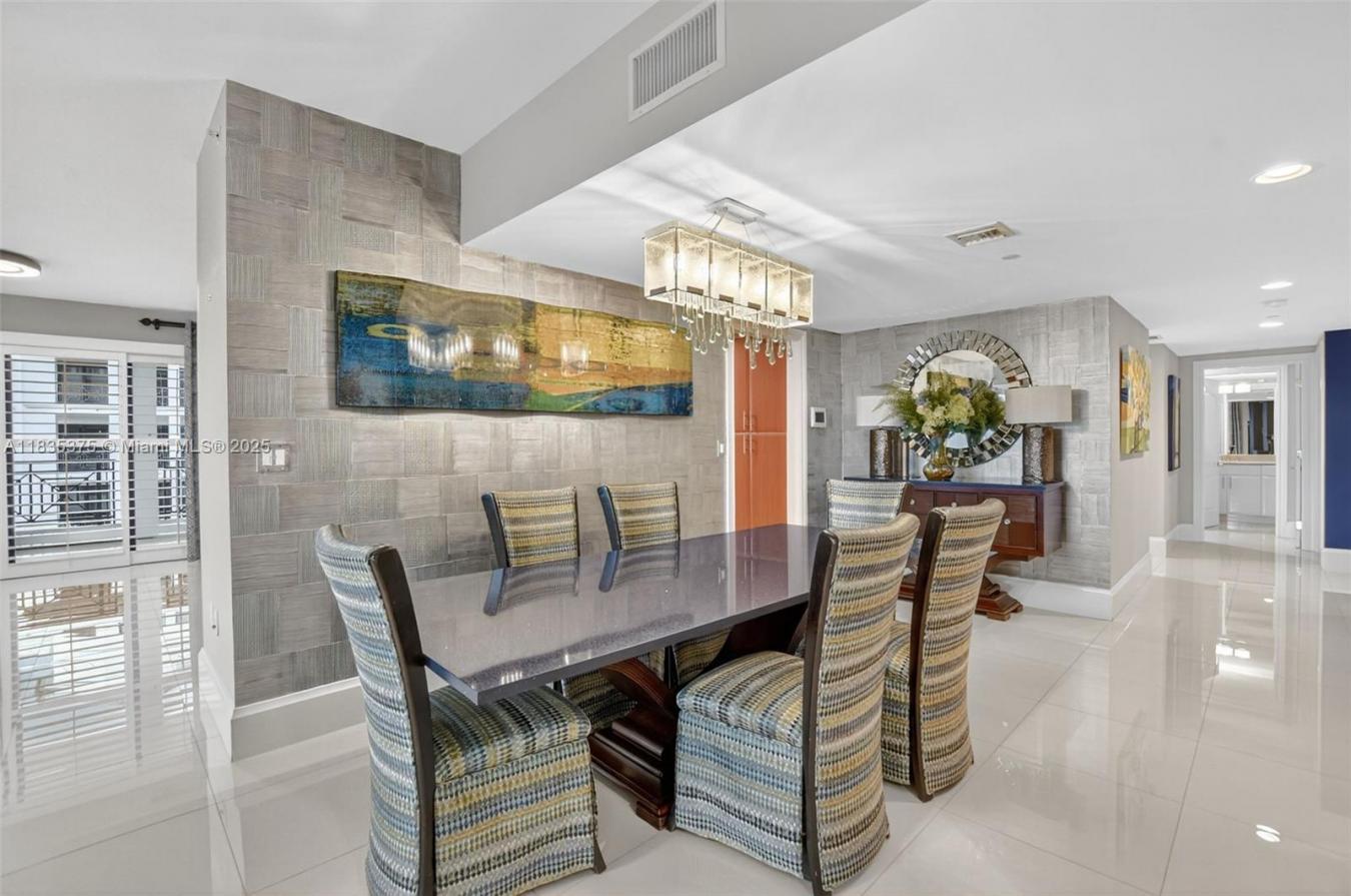 Boca Raton, Florida, 33432, United States, 3 Bedrooms Bedrooms, ,3 BathroomsBathrooms,Residential,For Sale,1888339