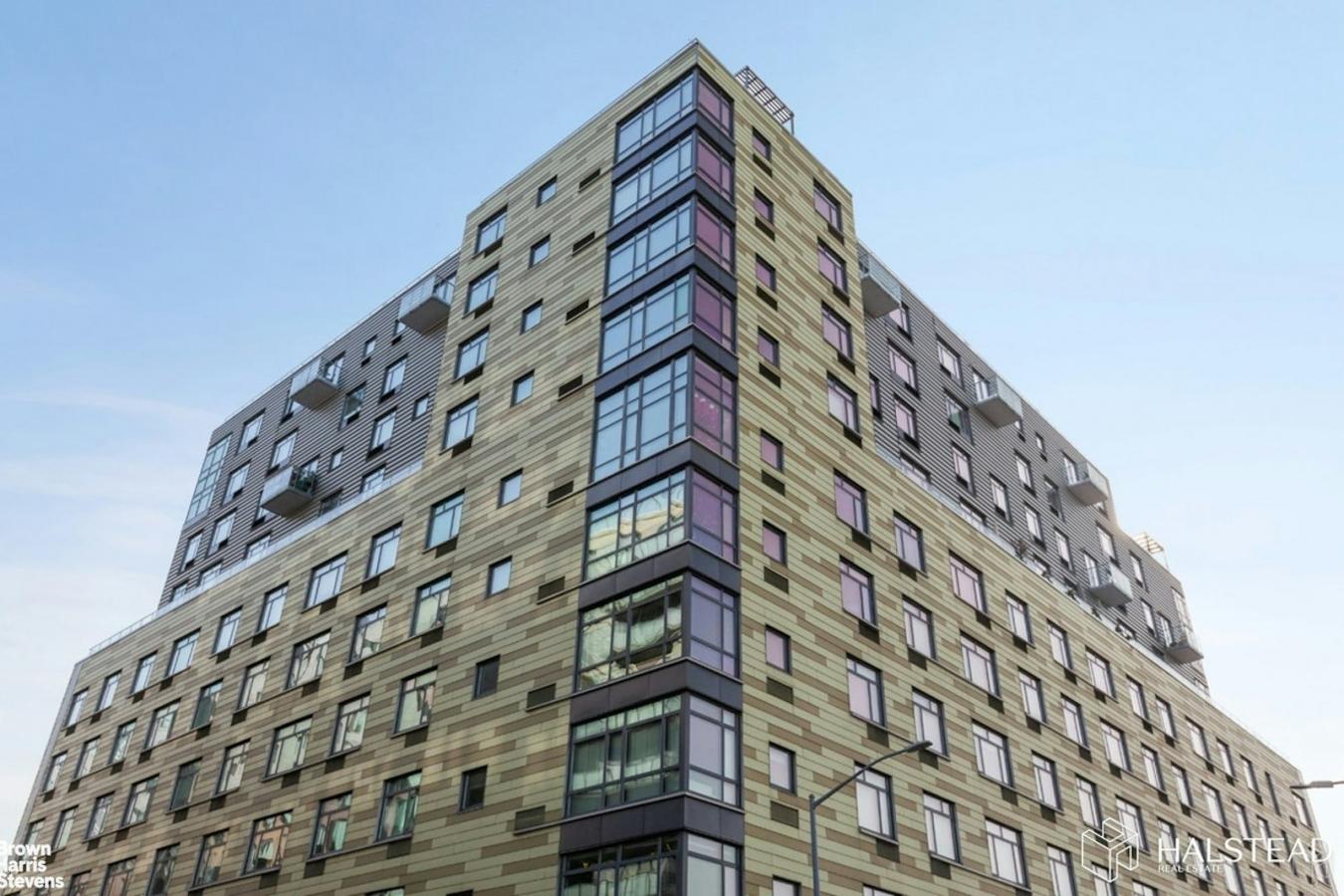 Long Island City, New York, 11101, United States, 2 Bedrooms Bedrooms, ,2 BathroomsBathrooms,Residential,For Sale,1888336