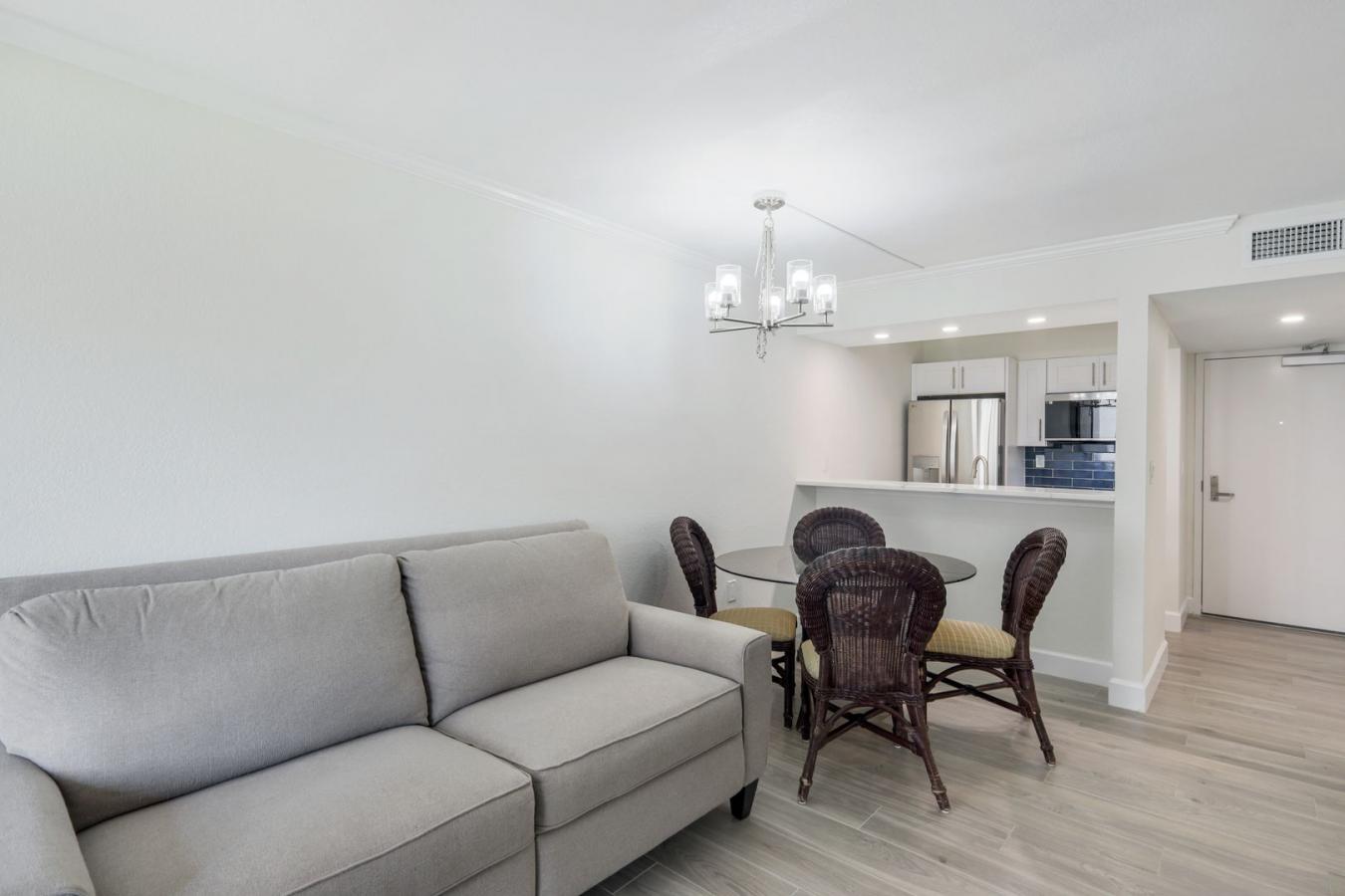 Sanibel, Lee, 33957, United States, 1 Bedroom Bedrooms, ,1 BathroomBathrooms,Residential,For Sale,1888331