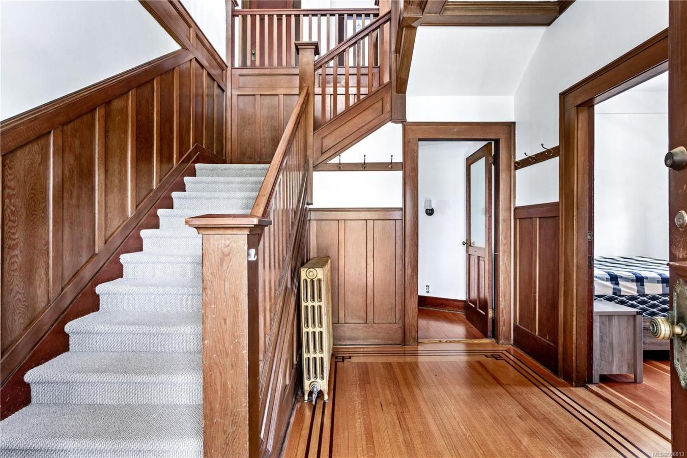 Saanich, BC, V8N 3S3, Canada, 7 Bedrooms Bedrooms, ,Residential,For Sale,1892344