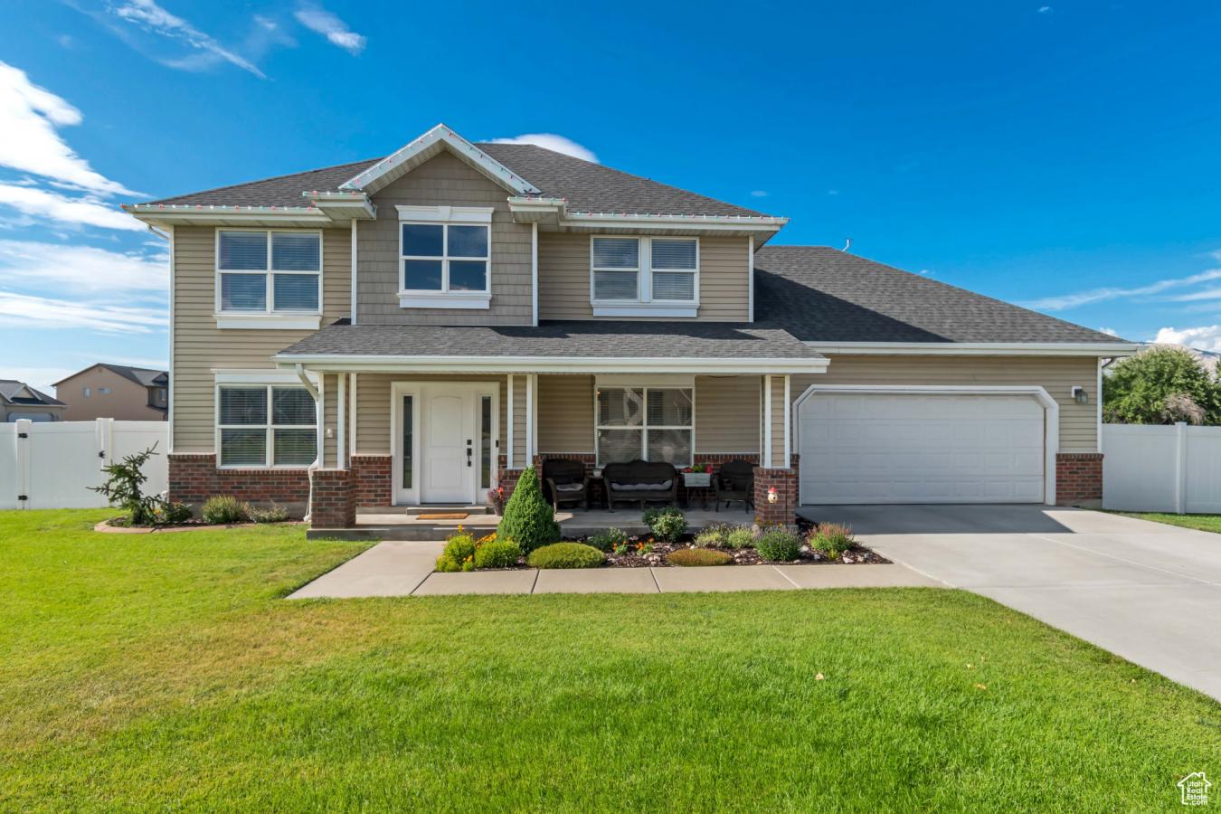 Marriott Slaterville, Utah, 84404, United States, 3 Bedrooms Bedrooms, ,2 BathroomsBathrooms,Residential,For Sale,1892343