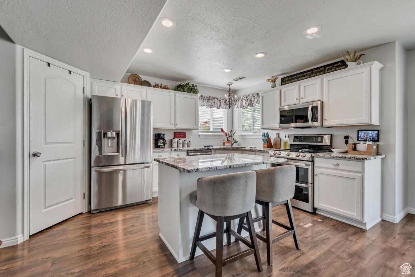 Marriott Slaterville, Utah, 84404, United States, 3 Bedrooms Bedrooms, ,2 BathroomsBathrooms,Residential,For Sale,1892343