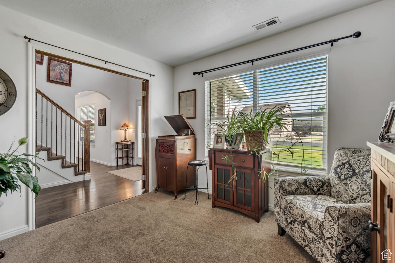Marriott Slaterville, Utah, 84404, United States, 3 Bedrooms Bedrooms, ,2 BathroomsBathrooms,Residential,For Sale,1892343