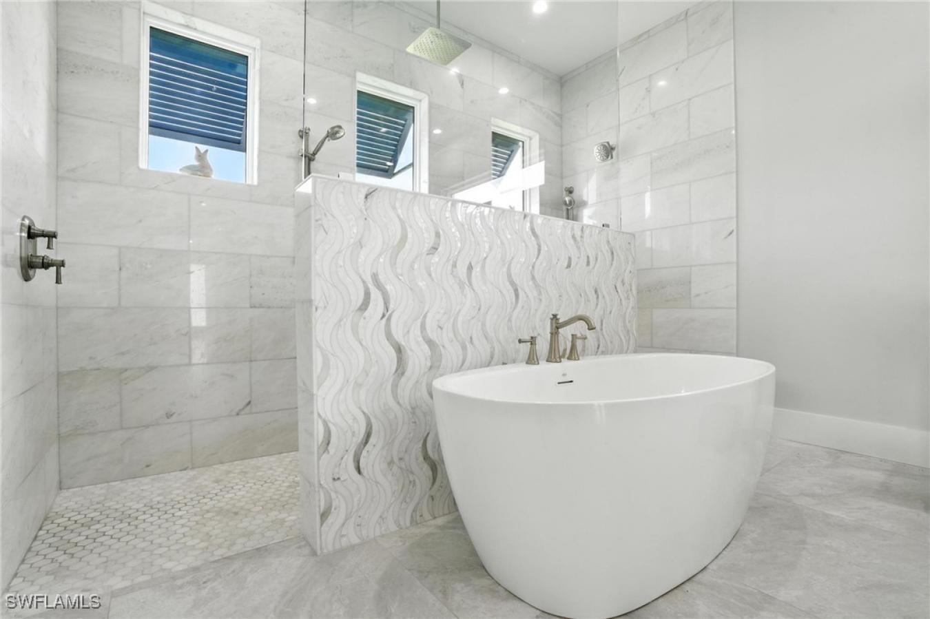 Cape Coral, Florida, 33991, United States, 3 Bedrooms Bedrooms, ,3 BathroomsBathrooms,Residential,For Sale,1892341