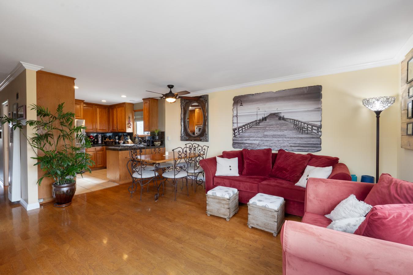 Hermosa Beach, California, 90254, United States, 4 Bedrooms Bedrooms, ,3 BathroomsBathrooms,Residential,For Sale,1892338