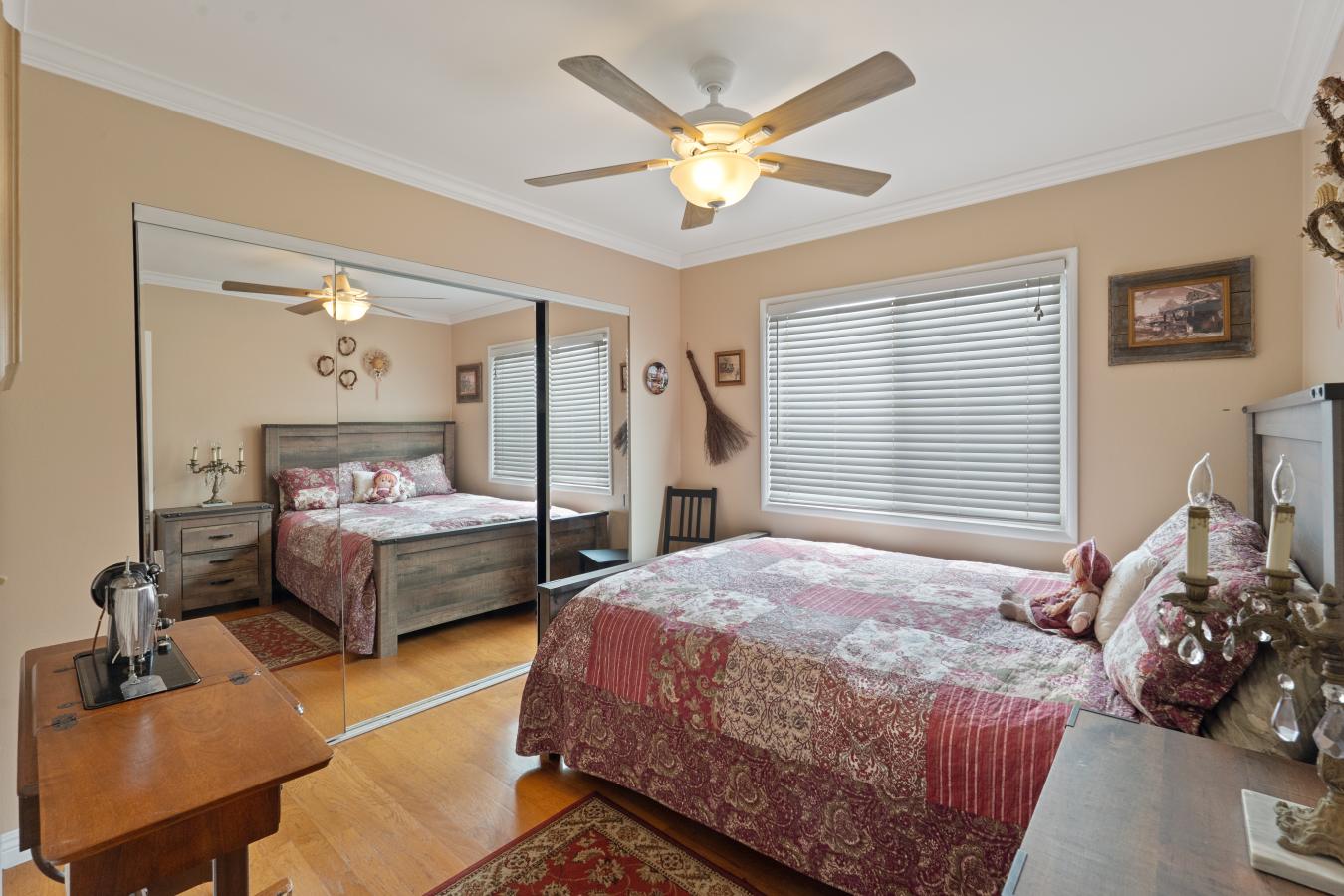 Hermosa Beach, California, 90254, United States, 4 Bedrooms Bedrooms, ,3 BathroomsBathrooms,Residential,For Sale,1892338