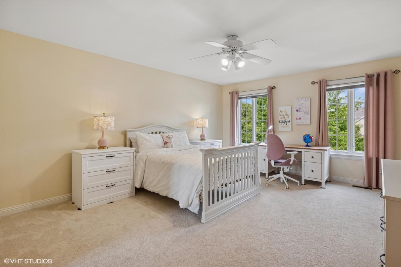 Libertyville, Illinois, 60048, United States, 4 Bedrooms Bedrooms, ,3 BathroomsBathrooms,Residential,For Sale,1892334