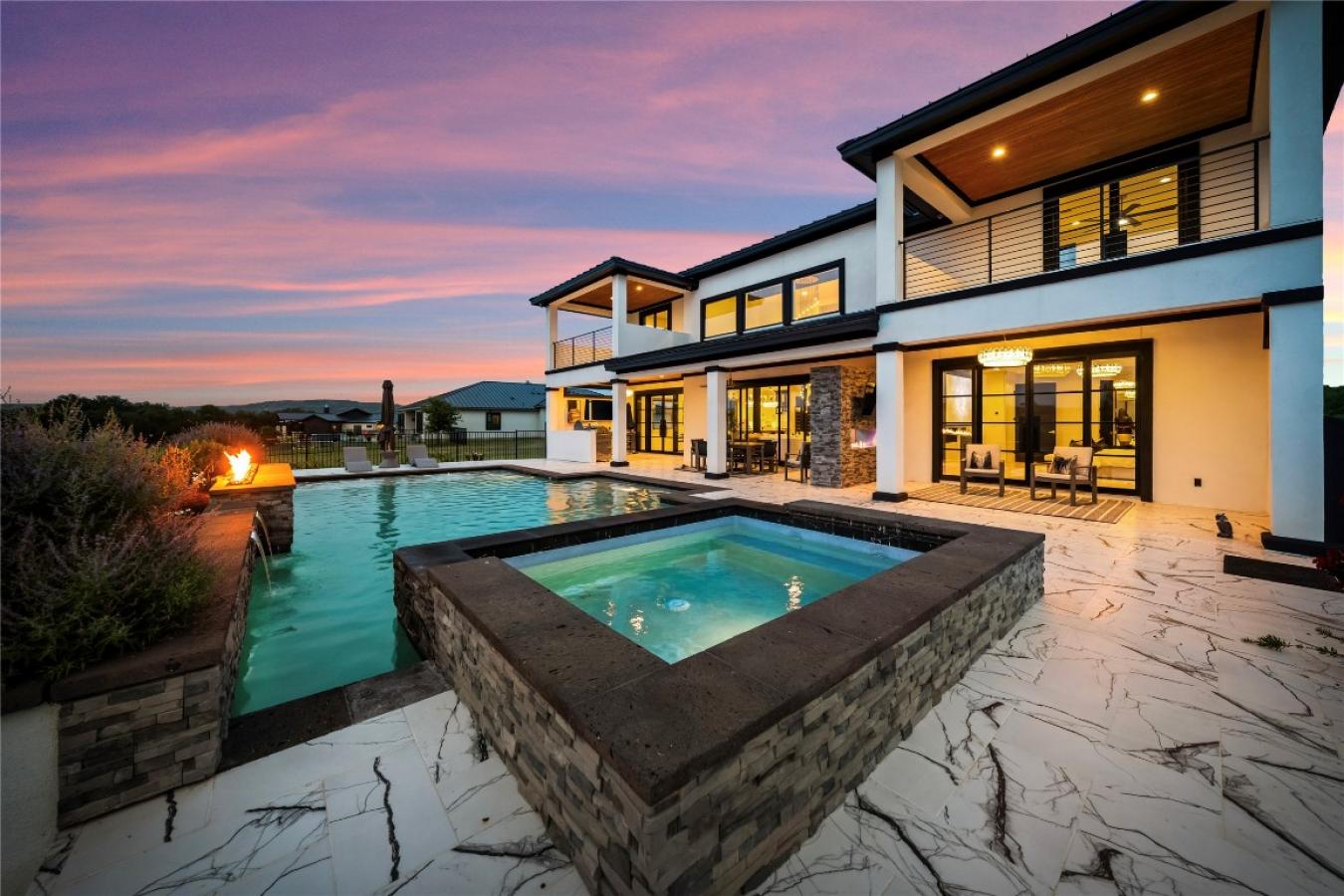 Kingsland, Texas, 78639, United States, 5 Bedrooms Bedrooms, ,5 BathroomsBathrooms,Residential,For Sale,1892332