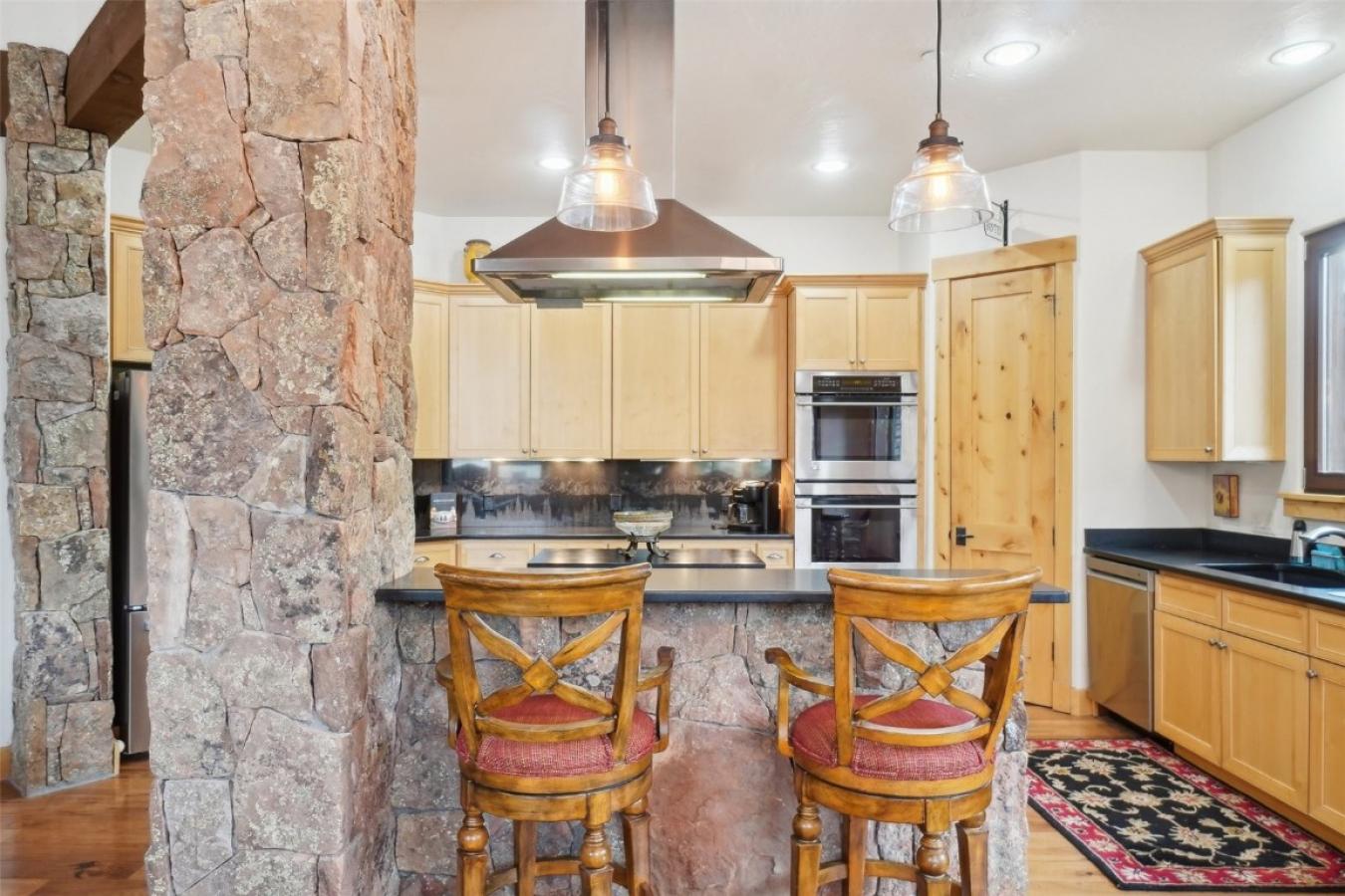Silverthorne, Colorado, 80498, United States, 4 Bedrooms Bedrooms, ,2 BathroomsBathrooms,Residential,For Sale,1893156