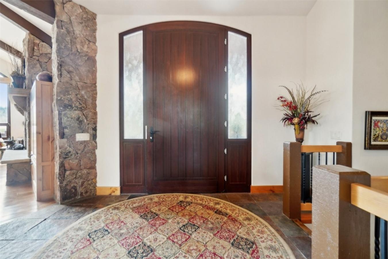 Silverthorne, Colorado, 80498, United States, 4 Bedrooms Bedrooms, ,2 BathroomsBathrooms,Residential,For Sale,1893156