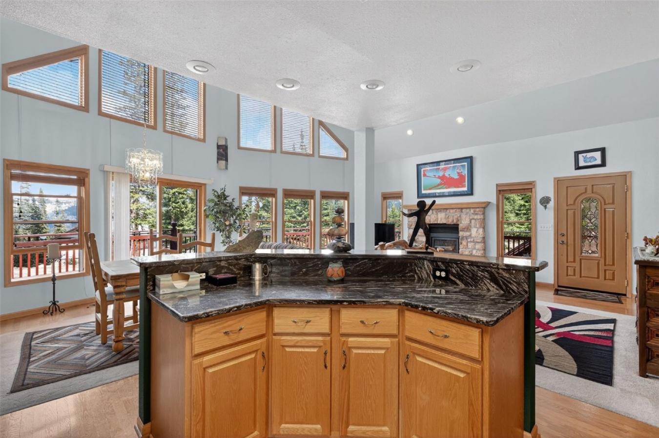 Breckenridge, Colorado, 80424, United States, 3 Bedrooms Bedrooms, ,2 BathroomsBathrooms,Residential,For Sale,1893155