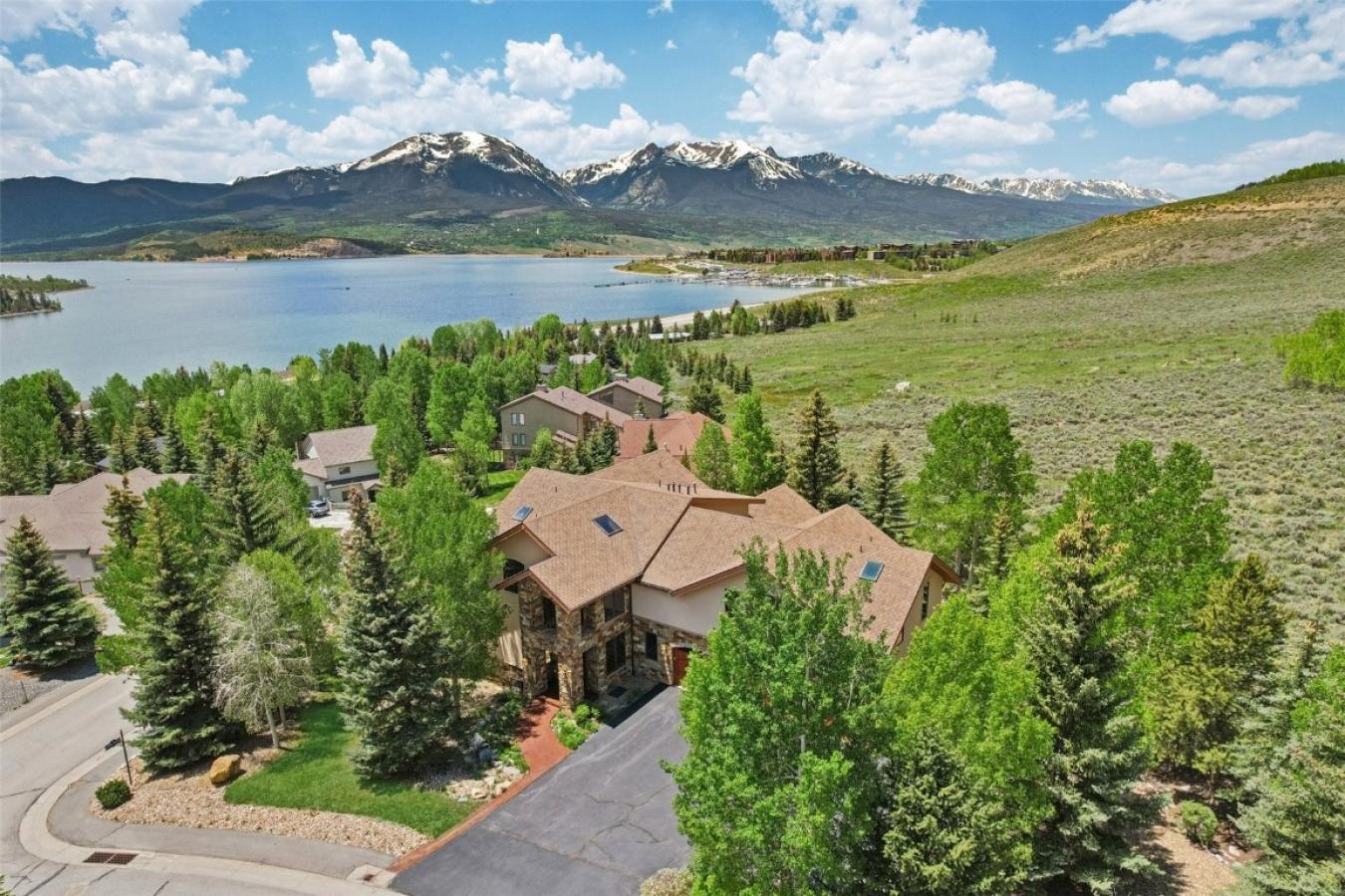 Dillon, Colorado, 80435, United States, 6 Bedrooms Bedrooms, ,3 BathroomsBathrooms,Residential,For Sale,1893153