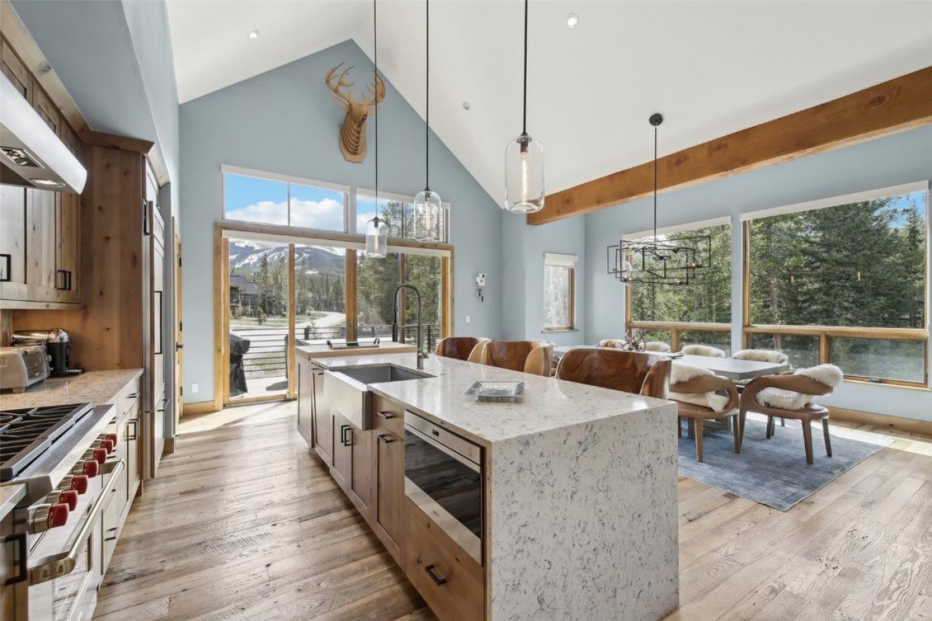 Breckenridge, Colorado, 80424, United States, 5 Bedrooms Bedrooms, ,5 BathroomsBathrooms,Residential,For Sale,1893152