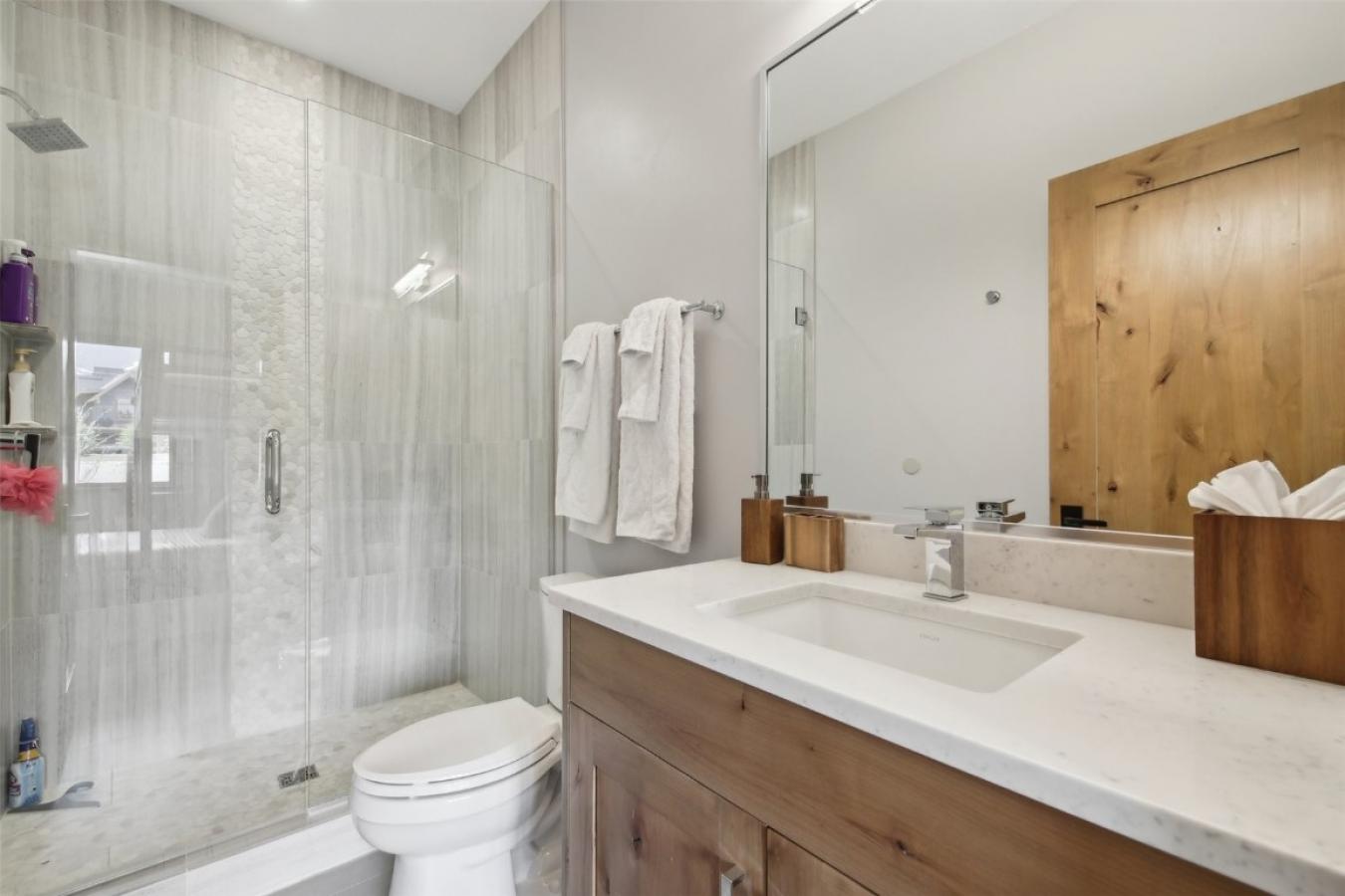 Breckenridge, Colorado, 80424, United States, 5 Bedrooms Bedrooms, ,5 BathroomsBathrooms,Residential,For Sale,1893152