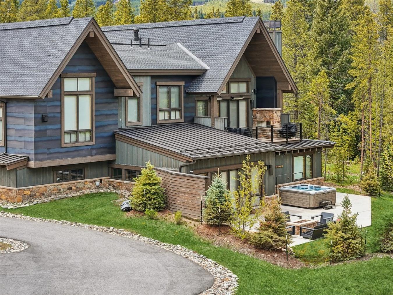 Breckenridge, Colorado, 80424, United States, 5 Bedrooms Bedrooms, ,5 BathroomsBathrooms,Residential,For Sale,1893152