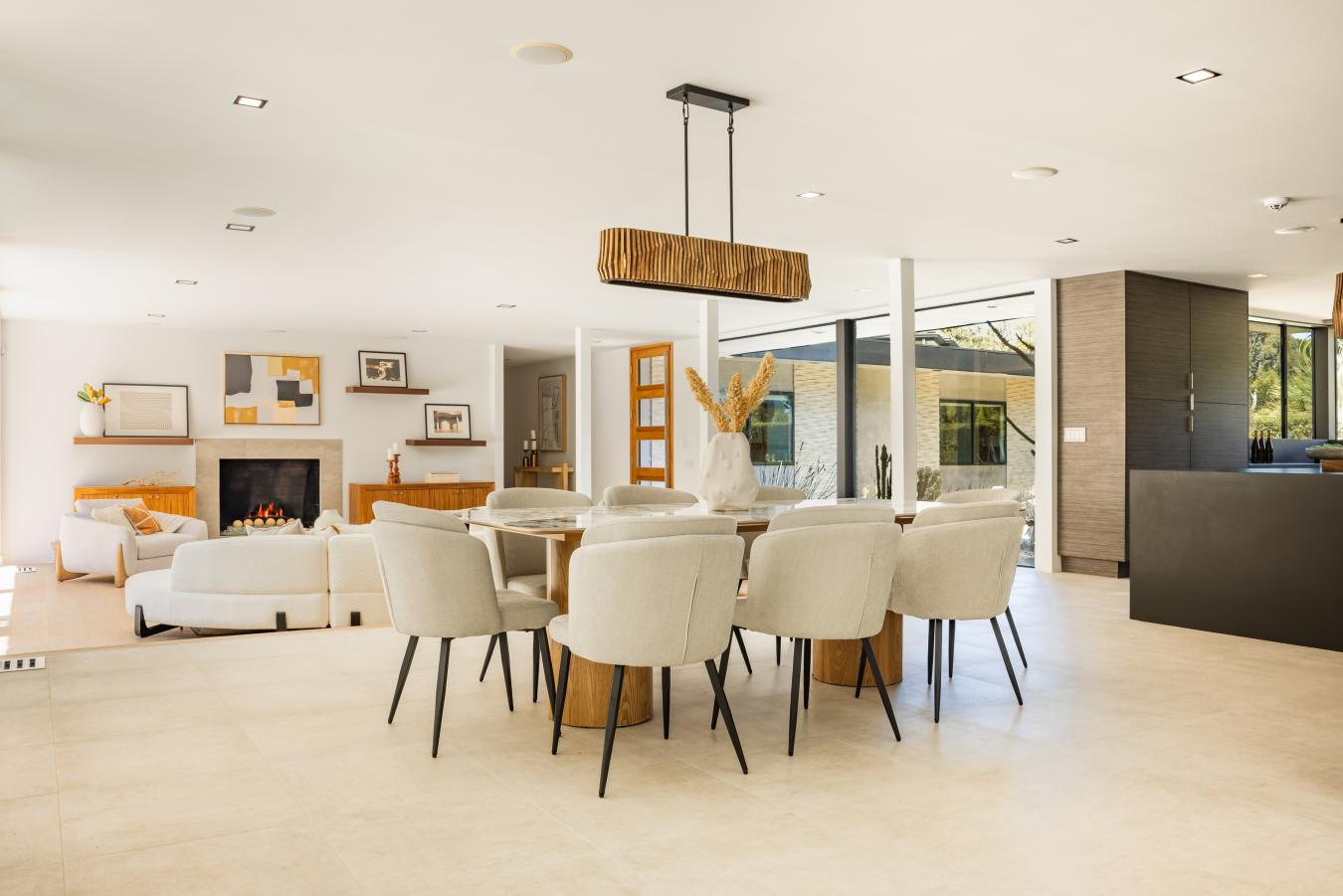 Beverly Hills, California, 90210, United States, 6 Bedrooms Bedrooms, ,4 BathroomsBathrooms,Residential,For Sale,1888326