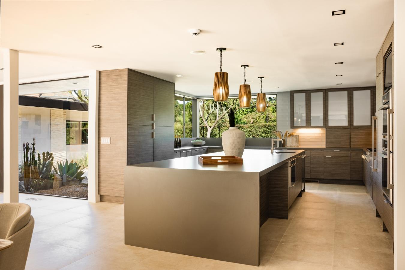 Beverly Hills, California, 90210, United States, 6 Bedrooms Bedrooms, ,4 BathroomsBathrooms,Residential,For Sale,1888326