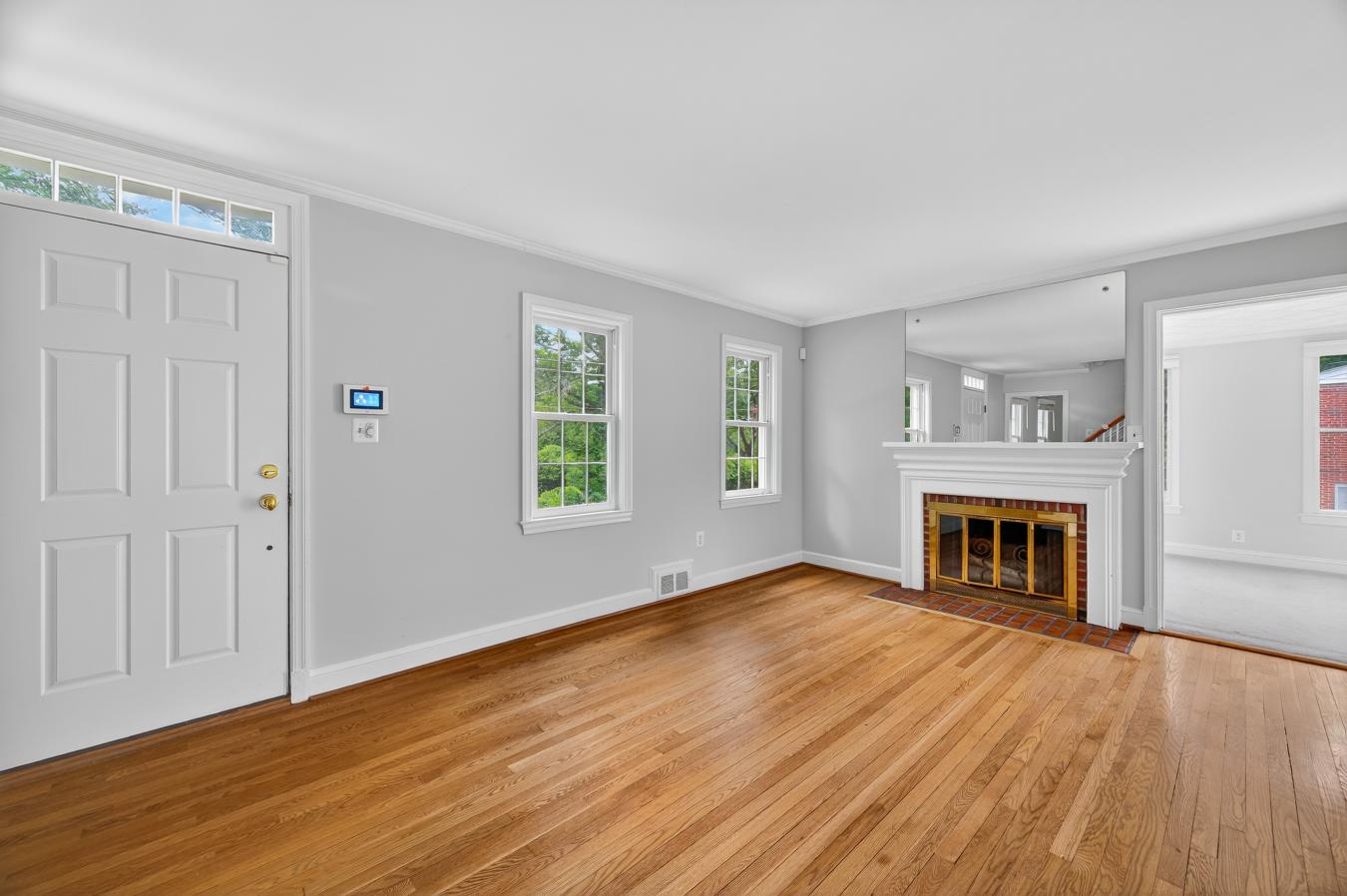 Silver Spring, Montgomery, MD, 20904, United States, 3 Bedrooms Bedrooms, ,3 BathroomsBathrooms,Residential,For Sale,1893149