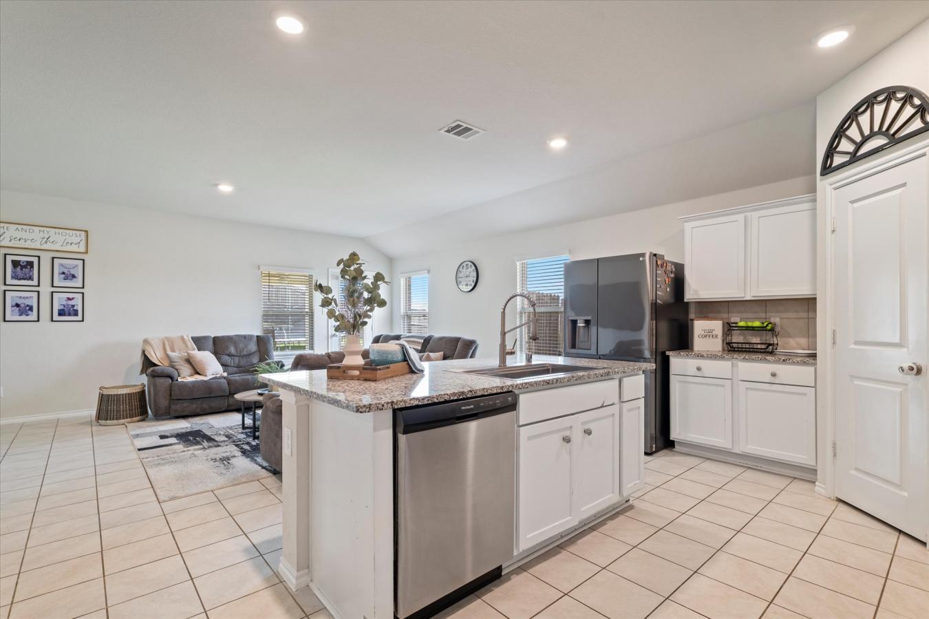 511 Saw Mill Road, Royse City, Collin, 75189, United States, 4 Bedrooms Bedrooms, ,1 BathroomBathrooms,Residential,For Sale,511 Saw Mill Road,20994764