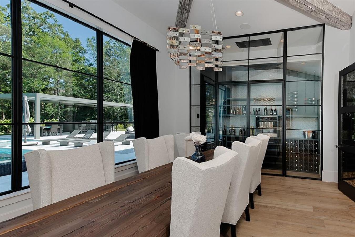 Montgomery, Texas, 77316, United States, 5 Bedrooms Bedrooms, ,5 BathroomsBathrooms,Residential,For Sale,1893142