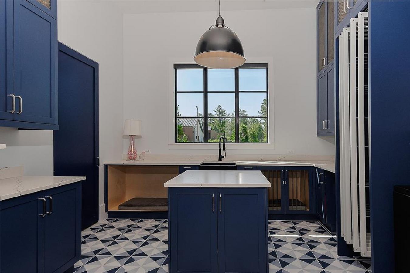 Montgomery, Texas, 77316, United States, 5 Bedrooms Bedrooms, ,5 BathroomsBathrooms,Residential,For Sale,1893142