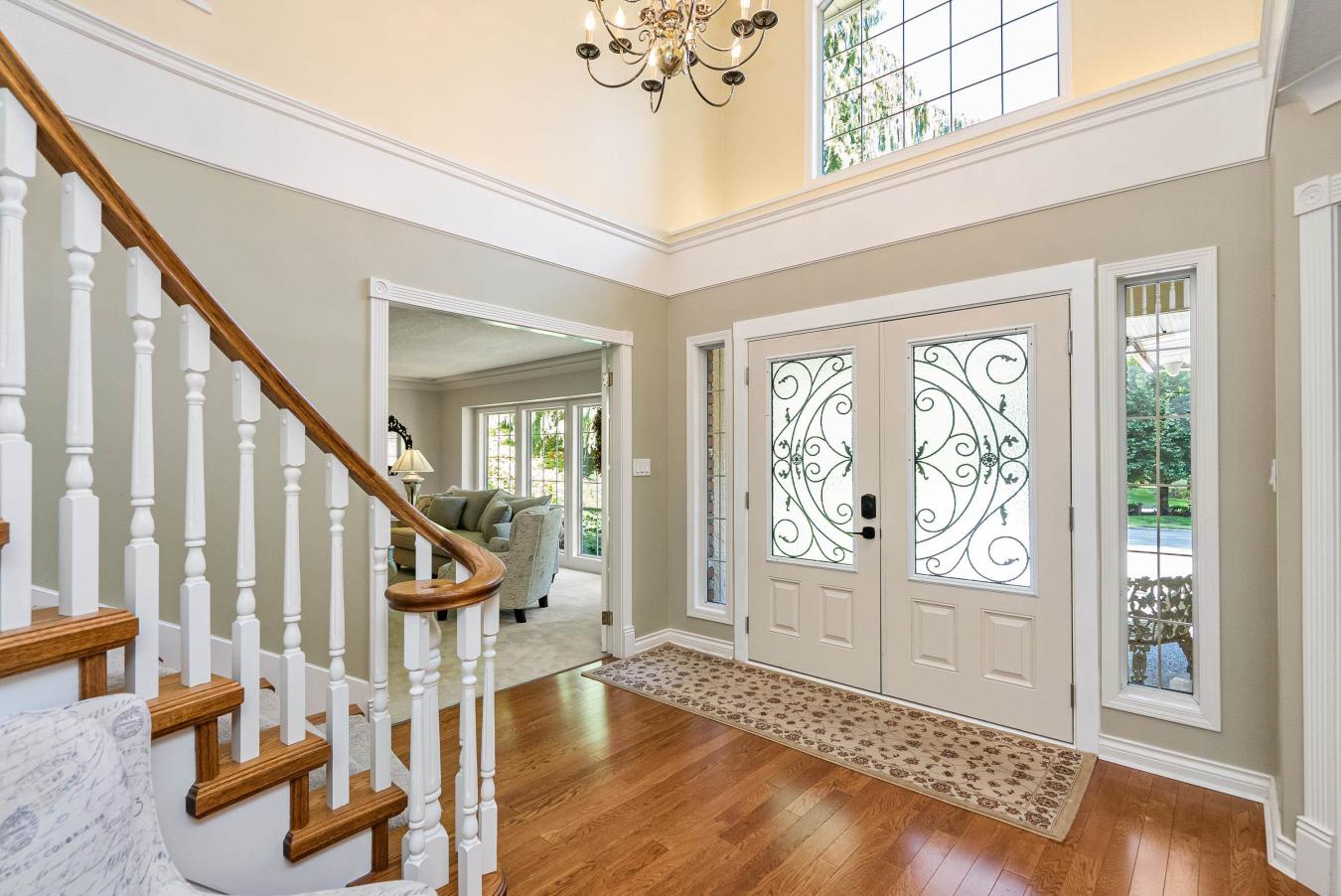 Abbotsford, BC, V2T 7Y3, Canada, 6 Bedrooms Bedrooms, ,3 BathroomsBathrooms,Residential,For Sale,1893160