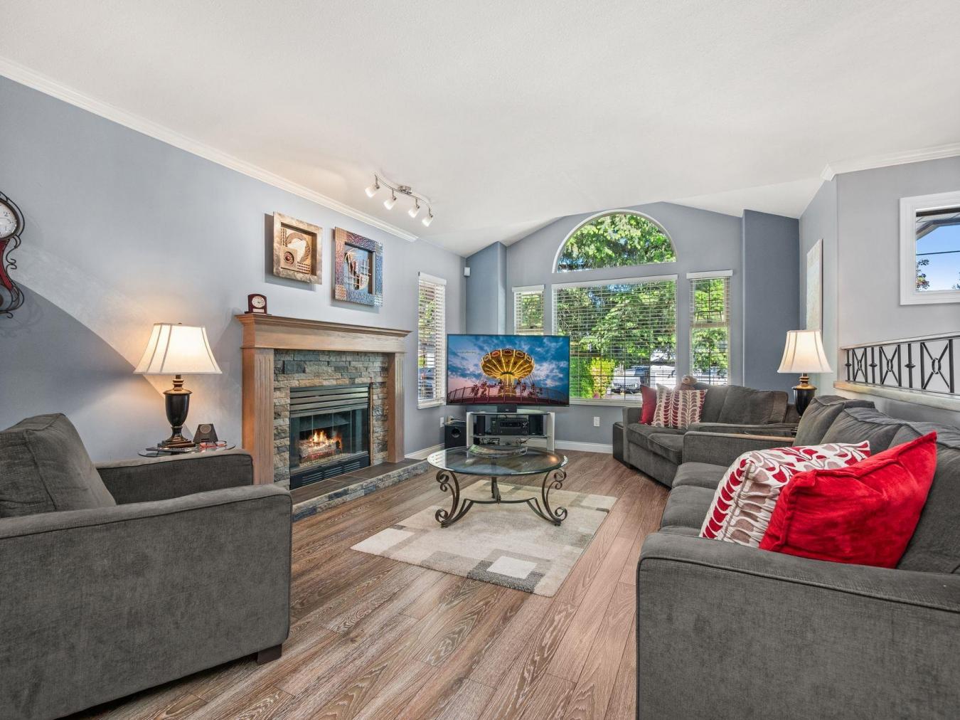 Mission, BC, V2V 4Y5, Canada, 5 Bedrooms Bedrooms, ,3 BathroomsBathrooms,Residential,For Sale,1893135