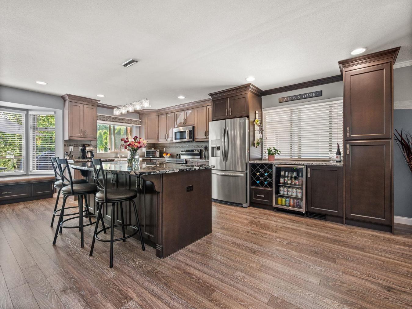 Mission, BC, V2V 4Y5, Canada, 5 Bedrooms Bedrooms, ,3 BathroomsBathrooms,Residential,For Sale,1893135