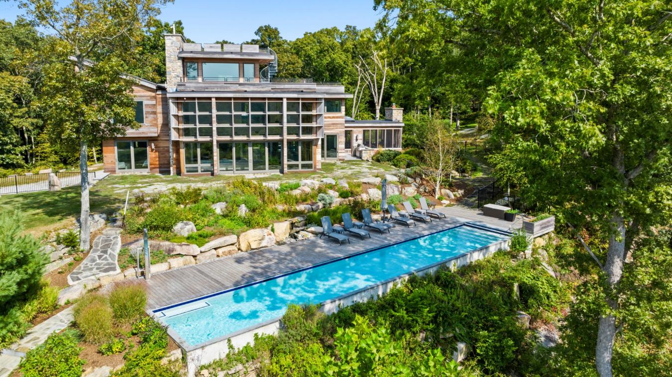 Lyme, New London, 06371, United States, 3 Bedrooms Bedrooms, ,5 BathroomsBathrooms,Residential,For Sale,1888324